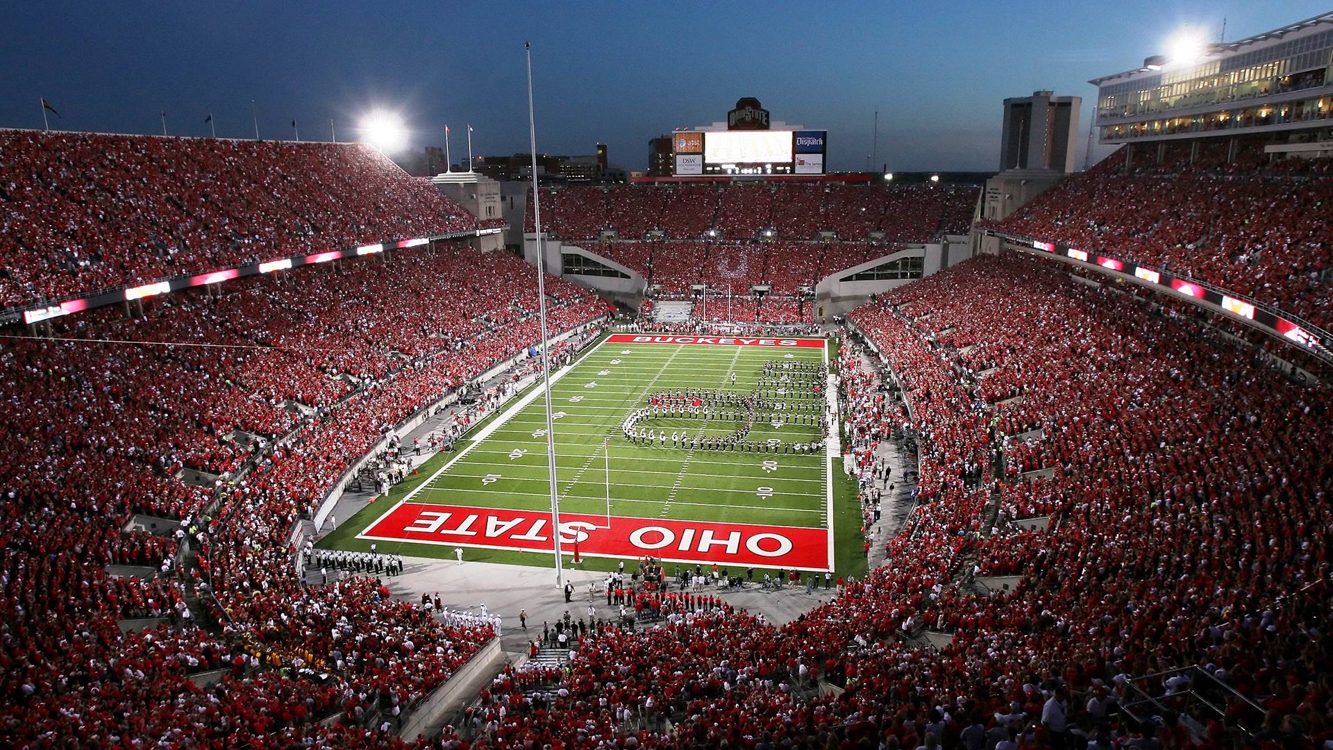 爱游戏体育在线-_城市高架自行车赛：穿越天际线的速度之战_，天际线建造了自行车道有用吗