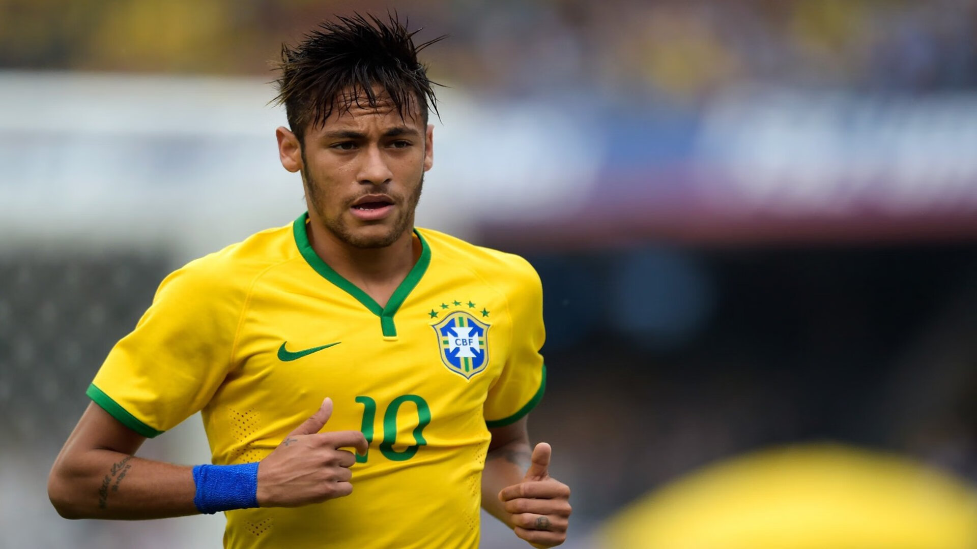 “精彩绝伦!单场比赛多项纪录破出新高”,单场最高得分是多少